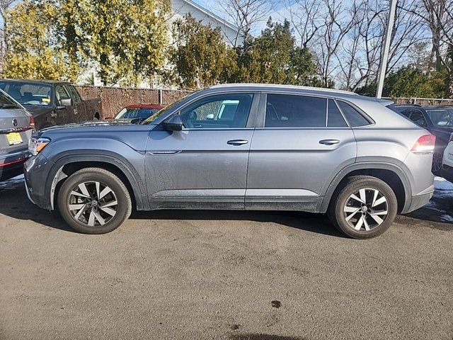 2022 Volkswagen Atlas Cross Sport 2.0T SE