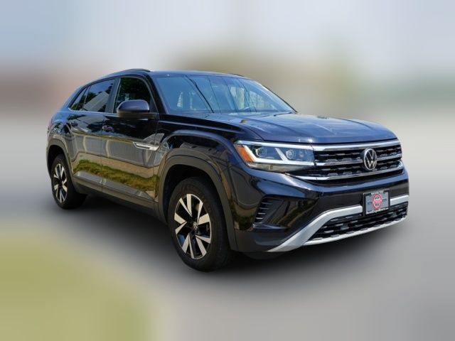 2022 Volkswagen Atlas Cross Sport 2.0T SE