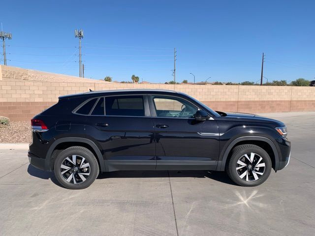 2022 Volkswagen Atlas Cross Sport 2.0T SE