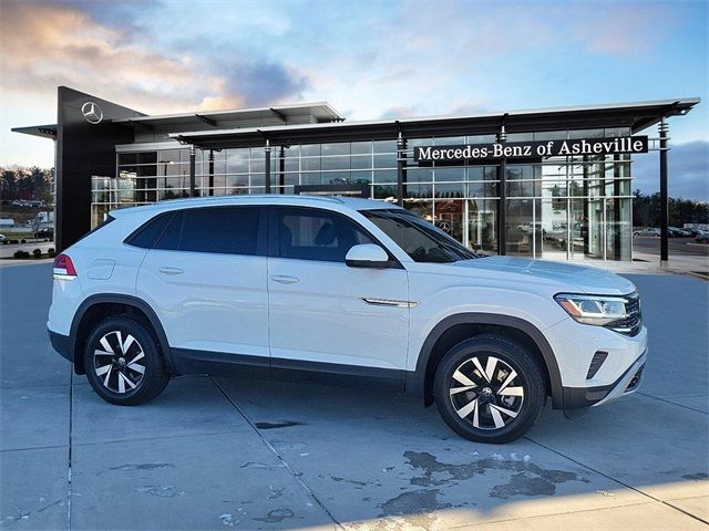 2022 Volkswagen Atlas Cross Sport 2.0T SE