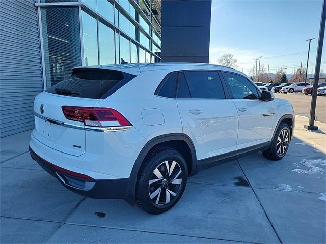 2022 Volkswagen Atlas Cross Sport 2.0T SE