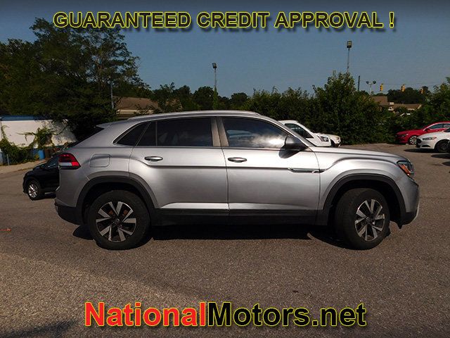 2022 Volkswagen Atlas Cross Sport 2.0T SE