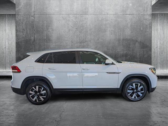 2022 Volkswagen Atlas Cross Sport 2.0T SE