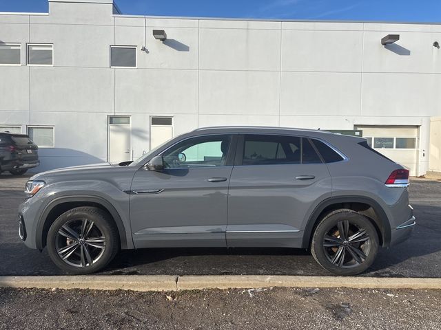 2022 Volkswagen Atlas Cross Sport 2.0T SEL R-Line