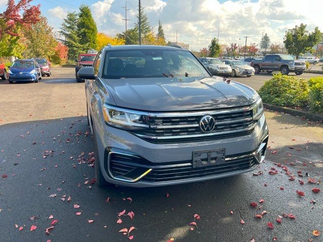 2022 Volkswagen Atlas Cross Sport 2.0T SEL R-Line