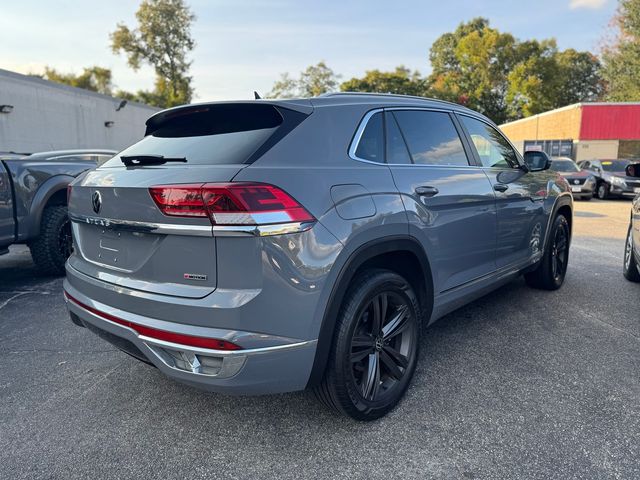 2022 Volkswagen Atlas Cross Sport 2.0T SEL R-Line