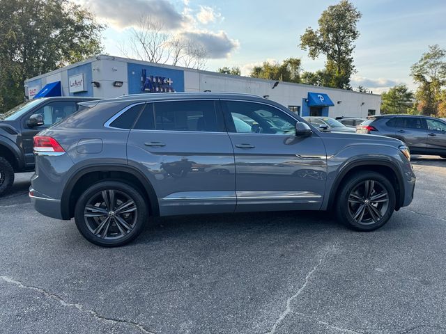 2022 Volkswagen Atlas Cross Sport 2.0T SEL R-Line