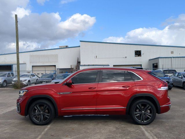 2022 Volkswagen Atlas Cross Sport 2.0T SEL R-Line