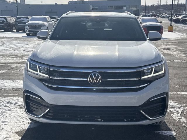 2022 Volkswagen Atlas Cross Sport 2.0T SEL R-Line