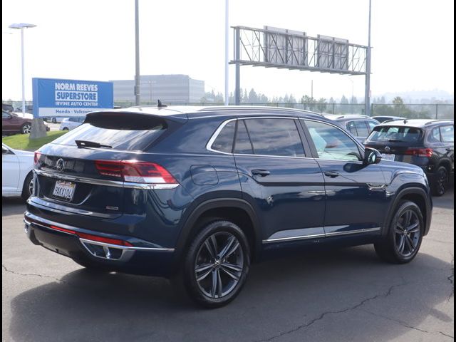 2022 Volkswagen Atlas Cross Sport 2.0T SEL R-Line