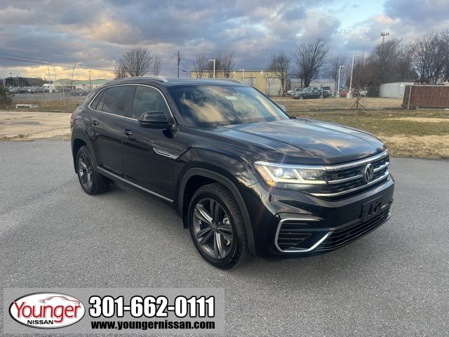 2022 Volkswagen Atlas Cross Sport 2.0T SEL R-Line