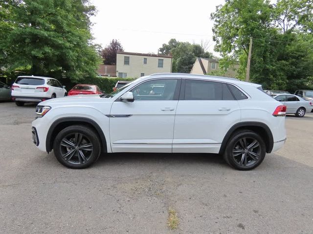 2022 Volkswagen Atlas Cross Sport 2.0T SEL R-Line