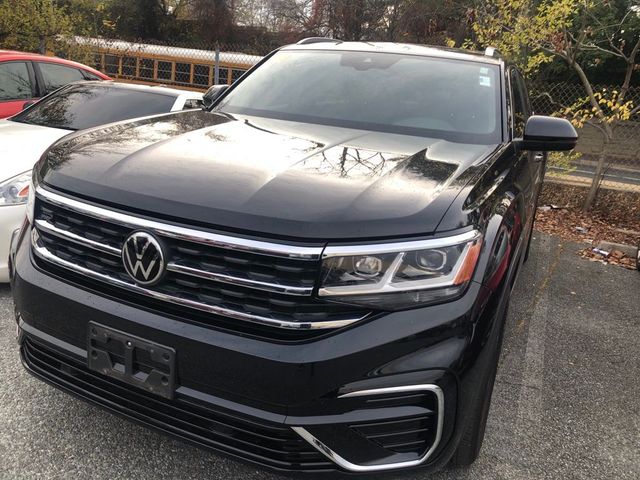 2022 Volkswagen Atlas Cross Sport 2.0T SEL R-Line