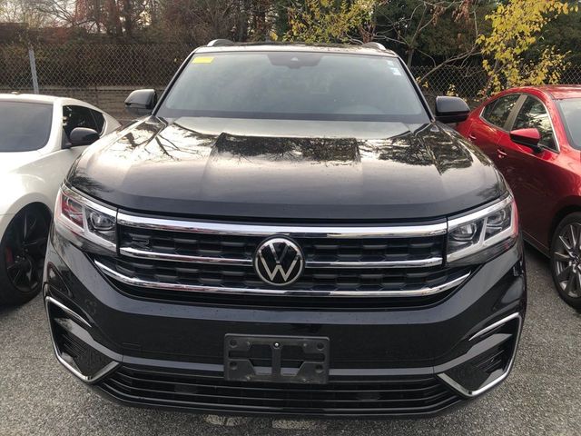 2022 Volkswagen Atlas Cross Sport 2.0T SEL R-Line