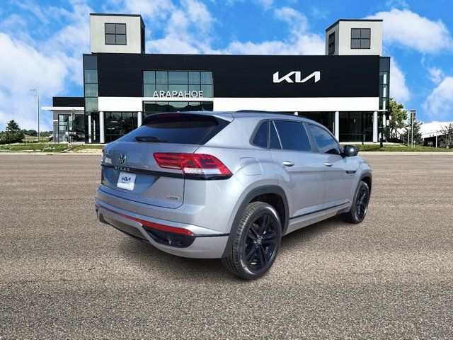 2022 Volkswagen Atlas Cross Sport 2.0T SEL R-Line Black