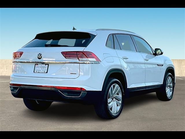 2022 Volkswagen Atlas Cross Sport 2.0T SE Technology