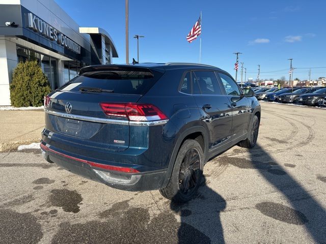 2022 Volkswagen Atlas Cross Sport 2.0T SE Technology