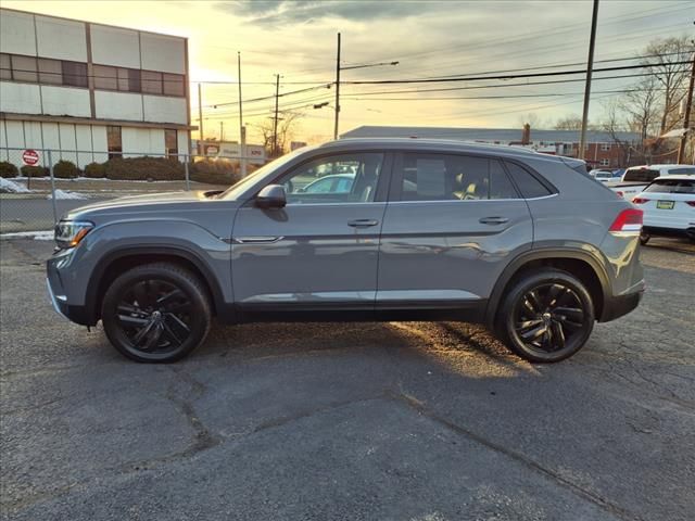 2022 Volkswagen Atlas Cross Sport 2.0T SE Technology