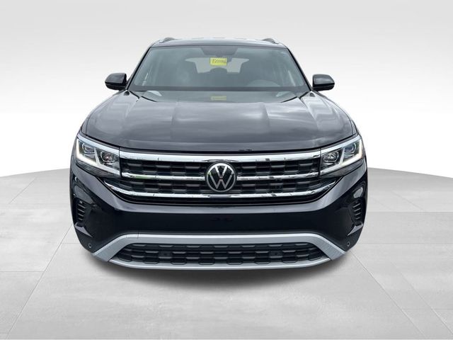 2022 Volkswagen Atlas Cross Sport 2.0T SE Technology