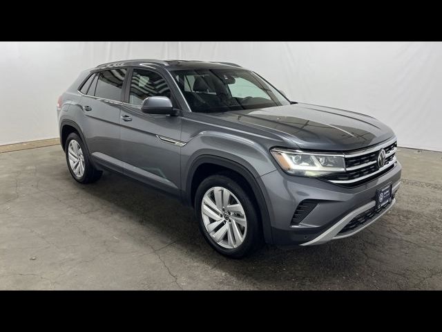 2022 Volkswagen Atlas Cross Sport 2.0T SE Technology