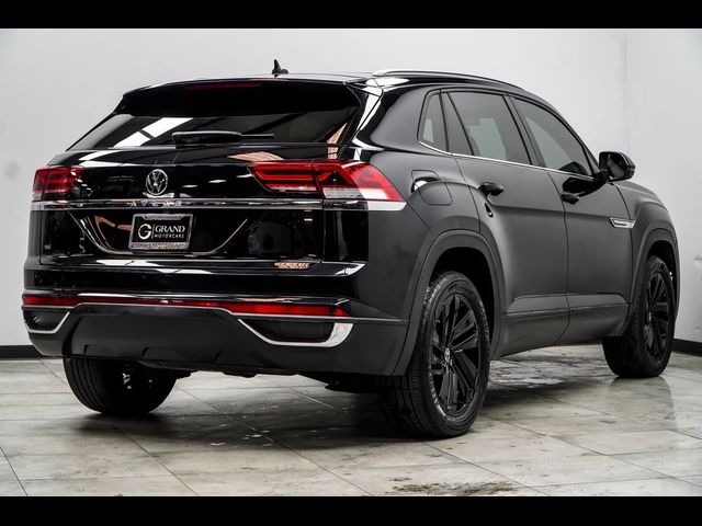 2022 Volkswagen Atlas Cross Sport 2.0T SE Technology