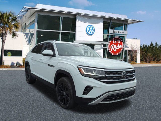 2022 Volkswagen Atlas Cross Sport 2.0T SE Technology