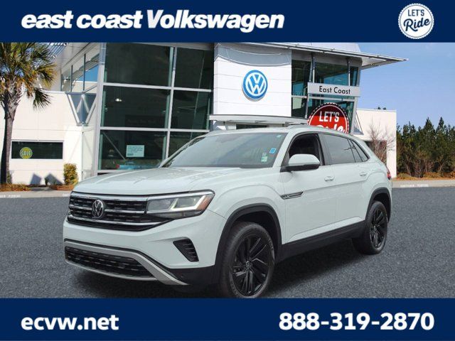 2022 Volkswagen Atlas Cross Sport 2.0T SE Technology