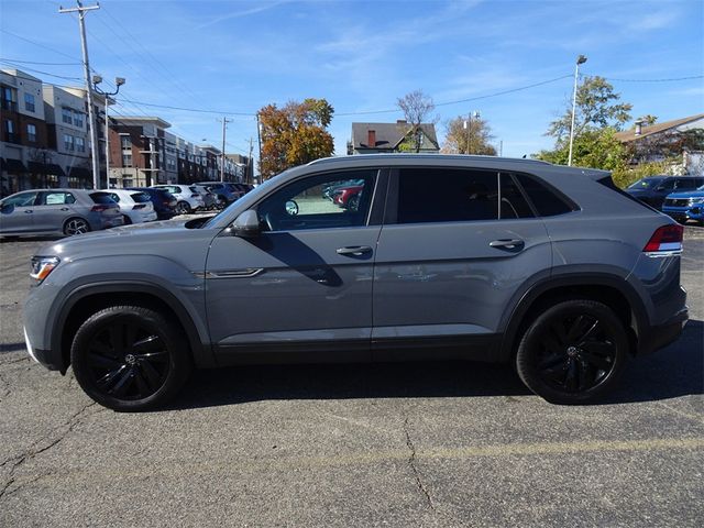 2022 Volkswagen Atlas Cross Sport 2.0T SE Technology