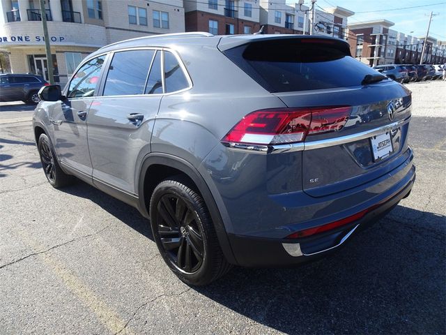 2022 Volkswagen Atlas Cross Sport 2.0T SE Technology