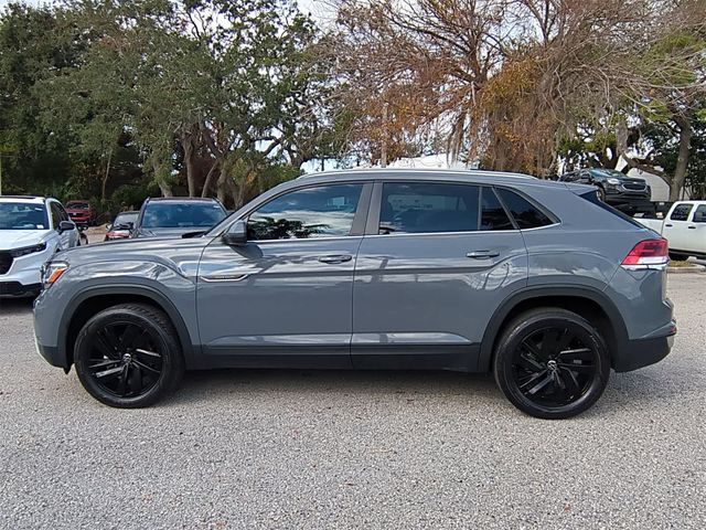 2022 Volkswagen Atlas Cross Sport 2.0T SE Technology