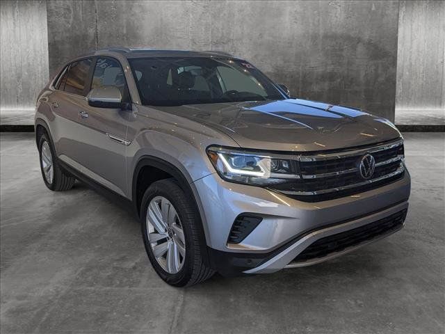 2022 Volkswagen Atlas Cross Sport 2.0T SE Technology