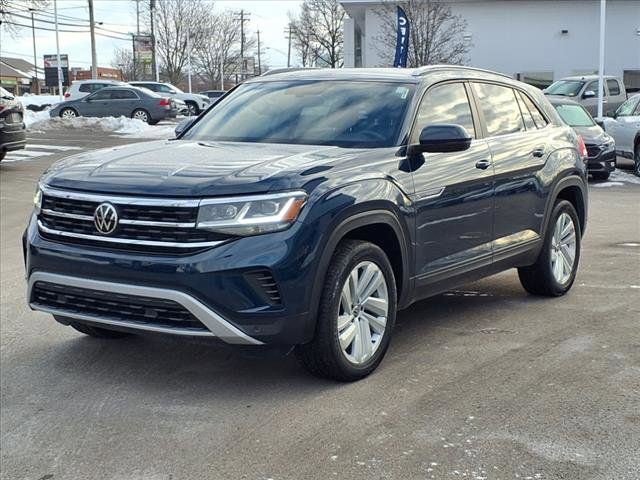 2022 Volkswagen Atlas Cross Sport 2.0T SE Technology