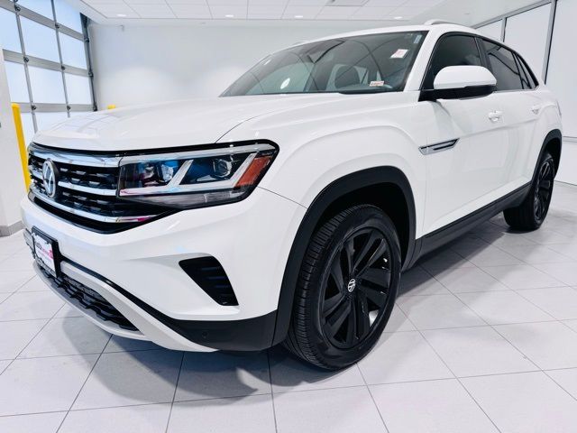 2022 Volkswagen Atlas Cross Sport 2.0T SE Technology