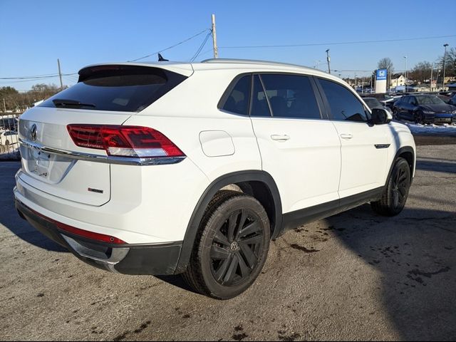 2022 Volkswagen Atlas Cross Sport 2.0T SE Technology