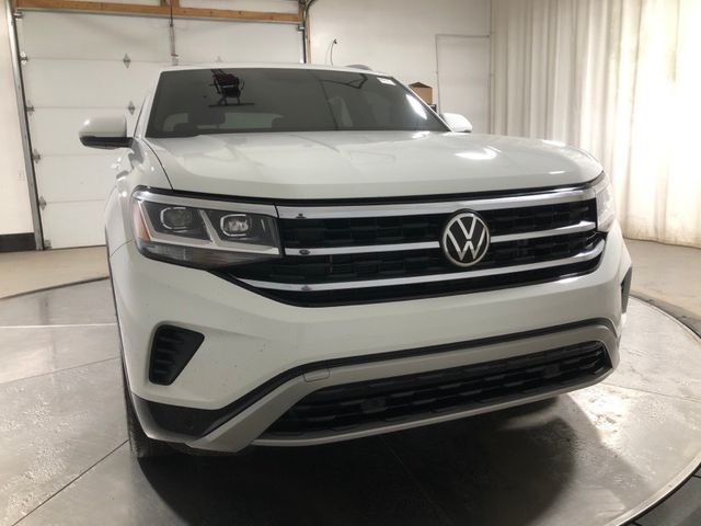 2022 Volkswagen Atlas Cross Sport 2.0T SE Technology