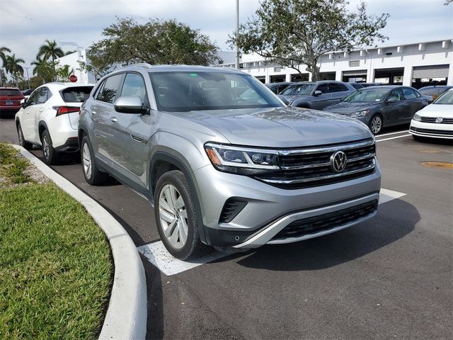 2022 Volkswagen Atlas Cross Sport 2.0T SE Technology