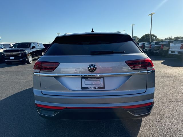 2022 Volkswagen Atlas Cross Sport 2.0T SE Technology