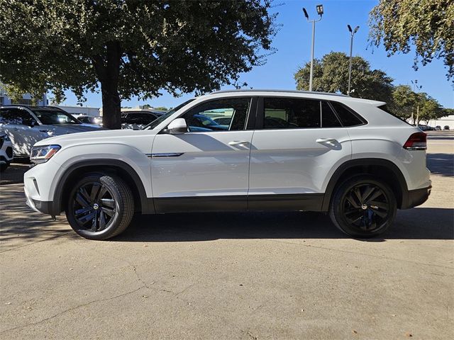 2022 Volkswagen Atlas Cross Sport 2.0T SE Technology