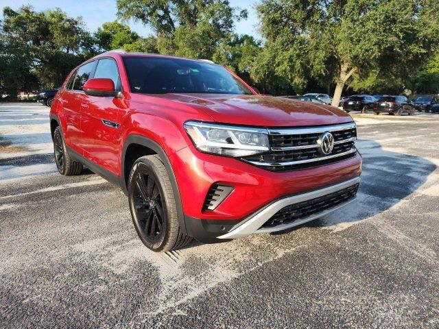 2022 Volkswagen Atlas Cross Sport 2.0T SE Technology