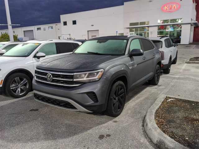 2022 Volkswagen Atlas Cross Sport 2.0T SE Technology