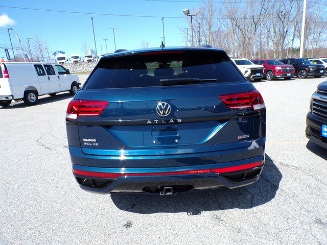 2022 Volkswagen Atlas Cross Sport 3.6L V6 SEL R-Line Black