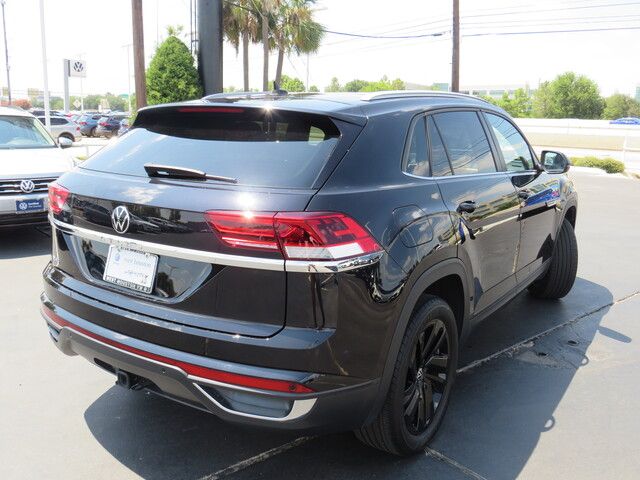 2022 Volkswagen Atlas Cross Sport 3.6L V6 SE Technology