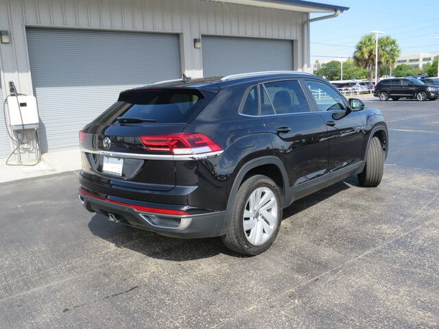 2022 Volkswagen Atlas Cross Sport 3.6L V6 SE Technology