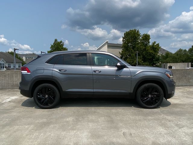 2022 Volkswagen Atlas Cross Sport 2.0T SE Technology