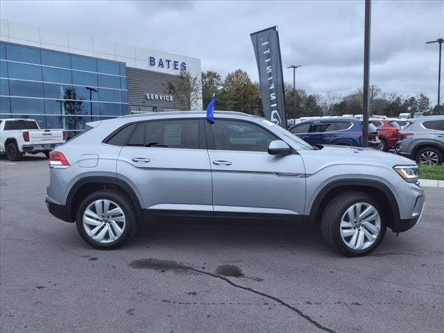 2022 Volkswagen Atlas Cross Sport 2.0T SE Technology