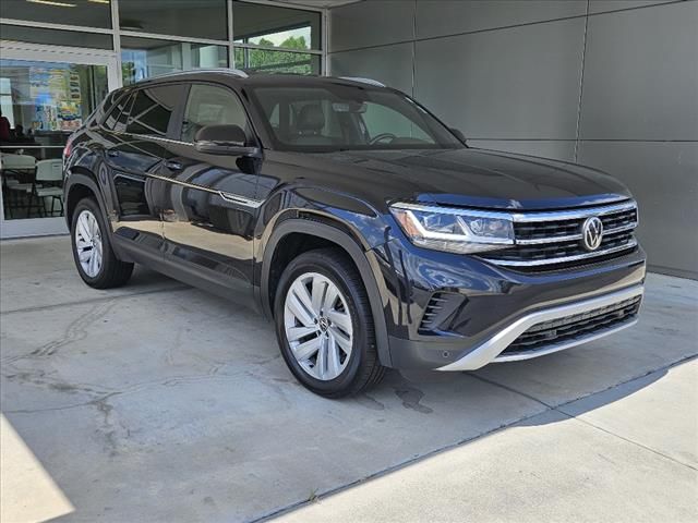 2022 Volkswagen Atlas Cross Sport 2.0T SE Technology