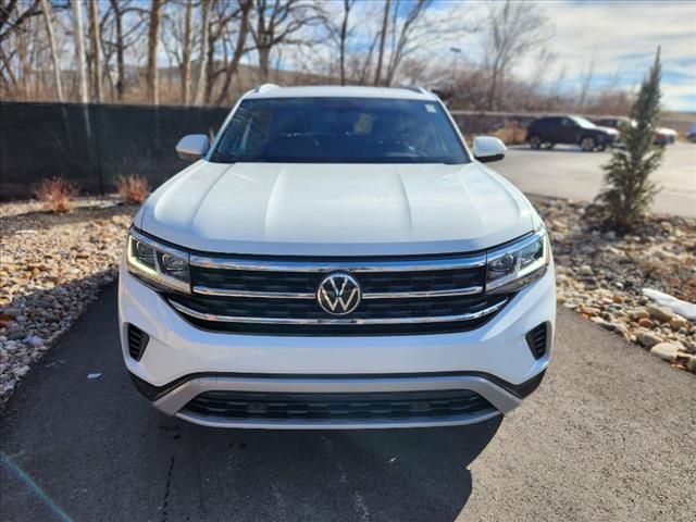 2022 Volkswagen Atlas Cross Sport 2.0T SE Technology