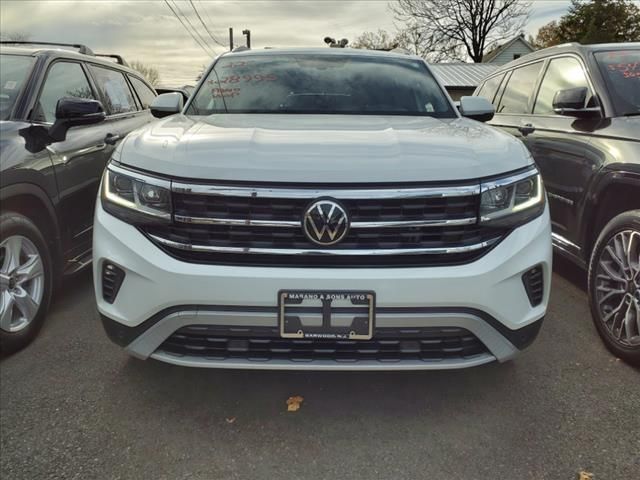 2022 Volkswagen Atlas Cross Sport 2.0T SE Technology