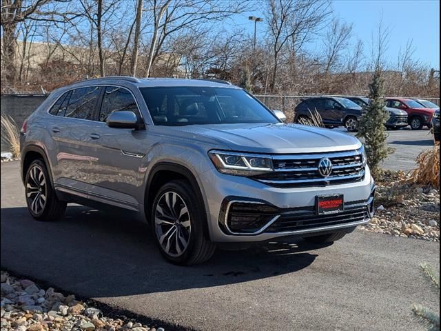 2022 Volkswagen Atlas Cross Sport 3.6L V6 SEL Premium R-Line