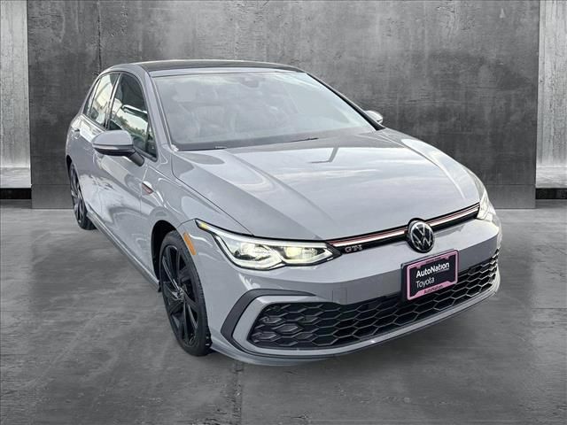 2022 Volkswagen Golf GTI SE